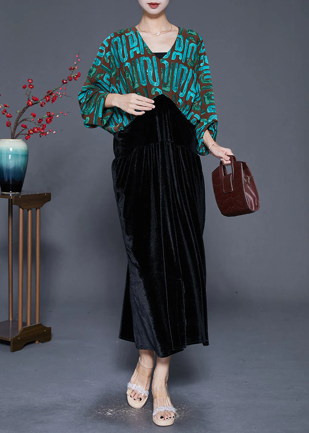 Fitted Green Cinched Patchwork Print Silk Velour Dress Batwing Sleeve - Image 2