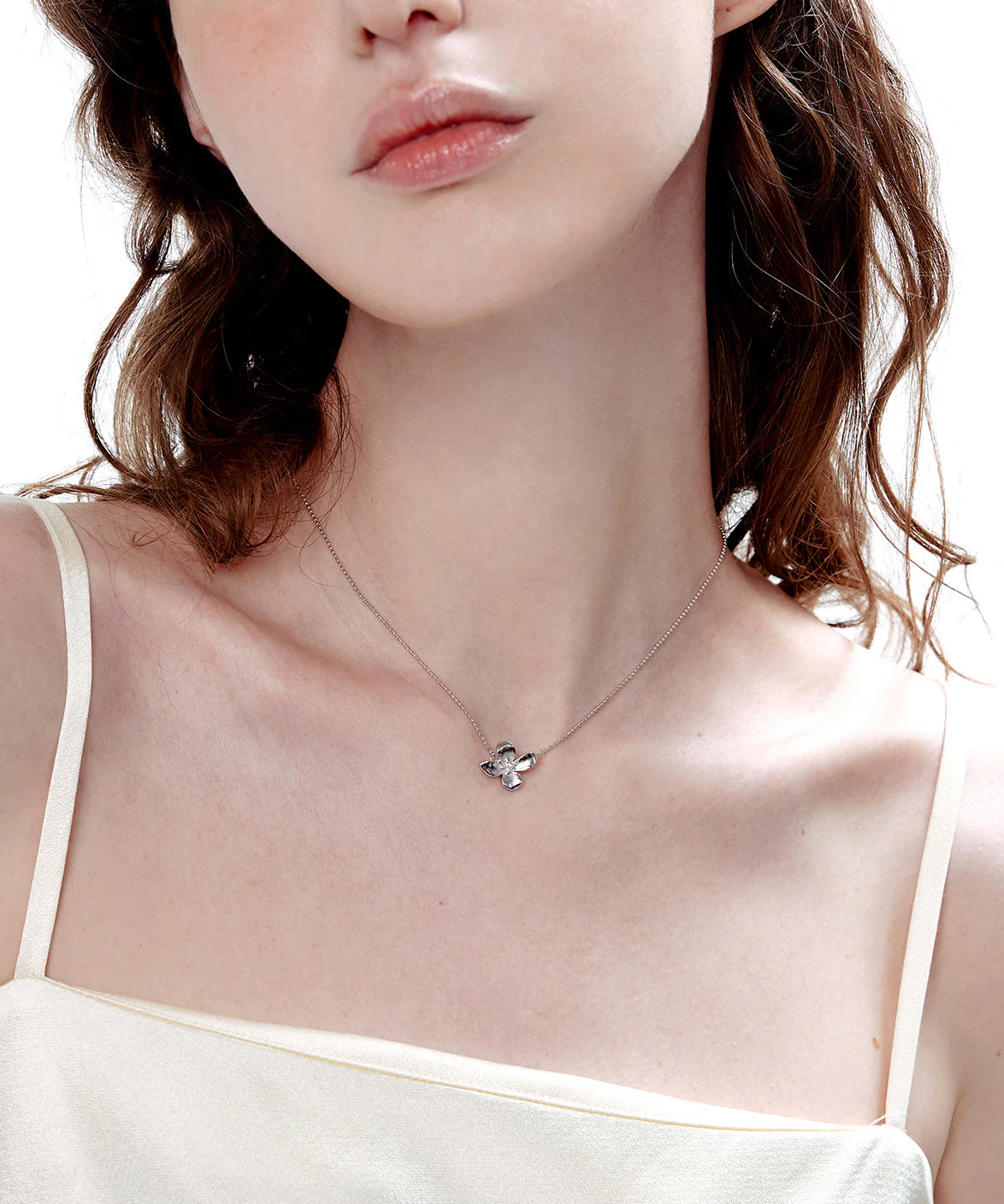 Floral Small Round Bead Thread Copper Plated Small Pendant Fine Choker - Image 2