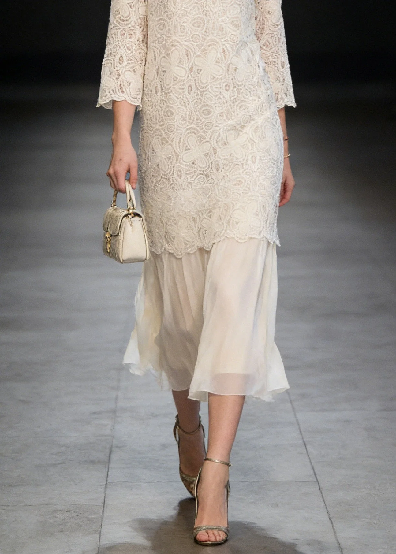 French Beige O Neck Patchwork Lace Dresses Summer - Image 4