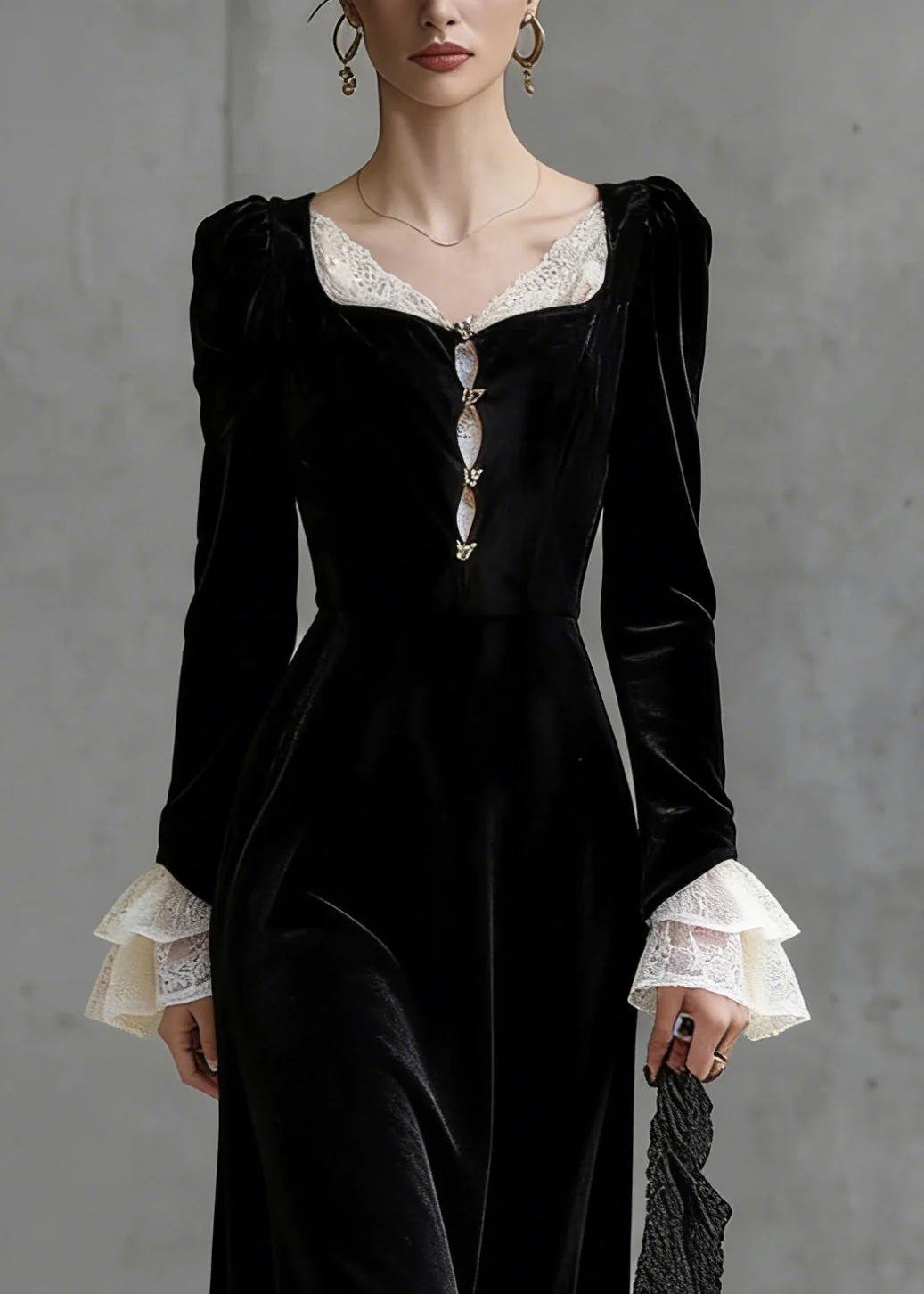 French Black Square Collar Lace Patchwork Silk Velvet Long Dress Flare Sleeve - Image 2