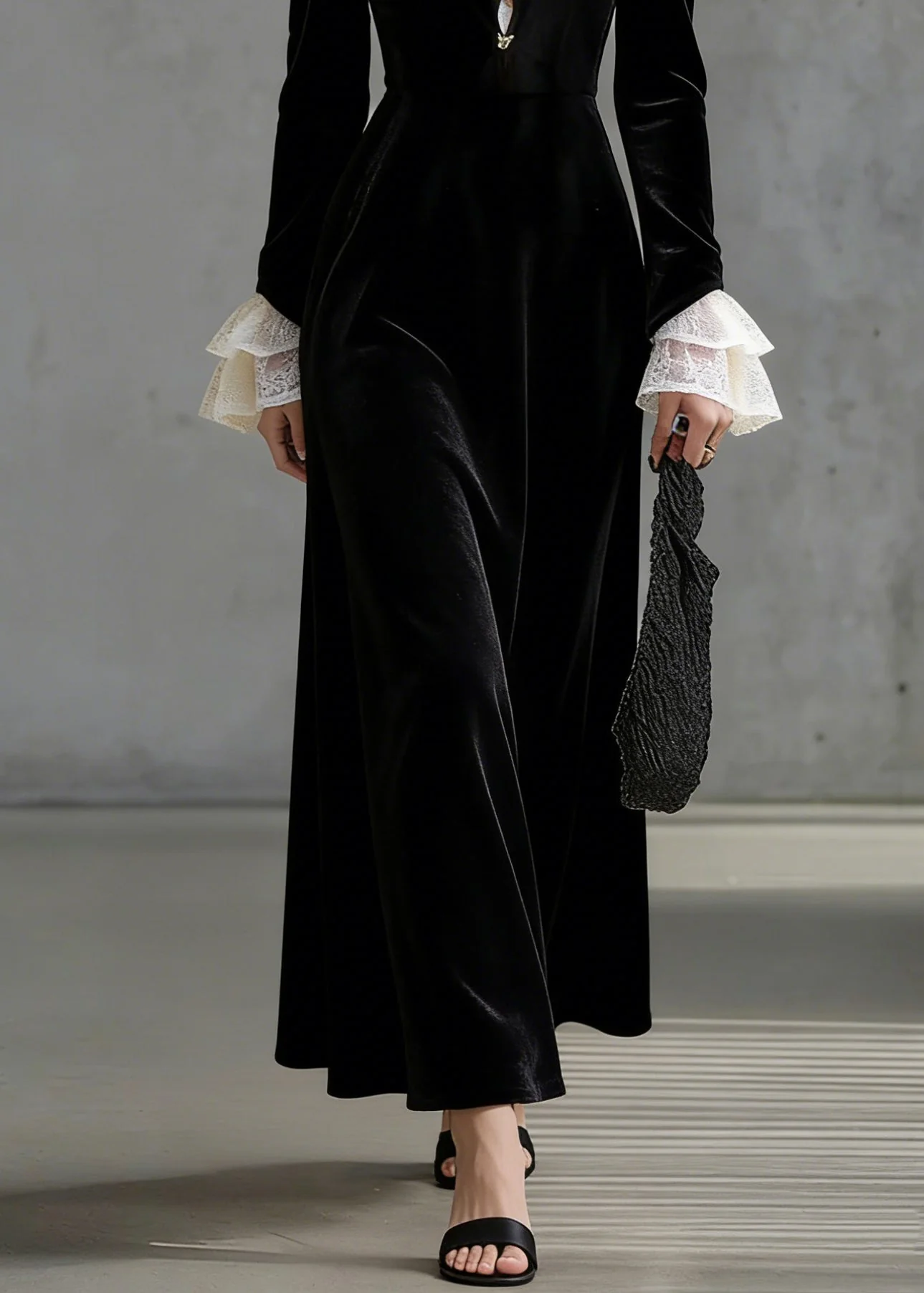French Black Square Collar Lace Patchwork Silk Velvet Long Dress Flare Sleeve - Image 4
