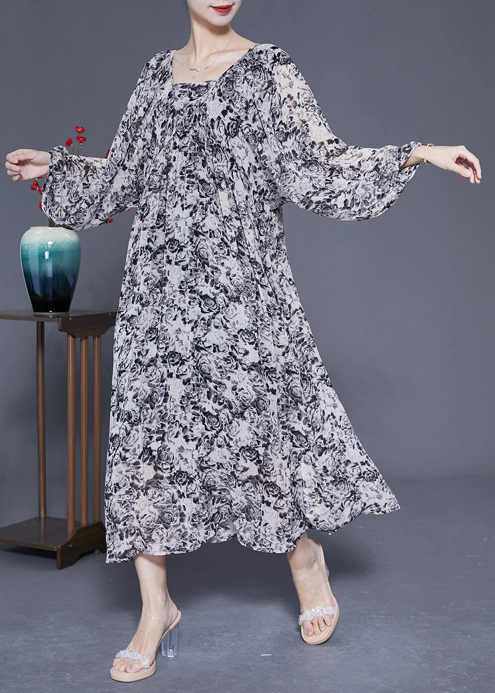 French Black Square Collar Oversized Print Chiffon Long Dress Lantern Sleeve - Image 3