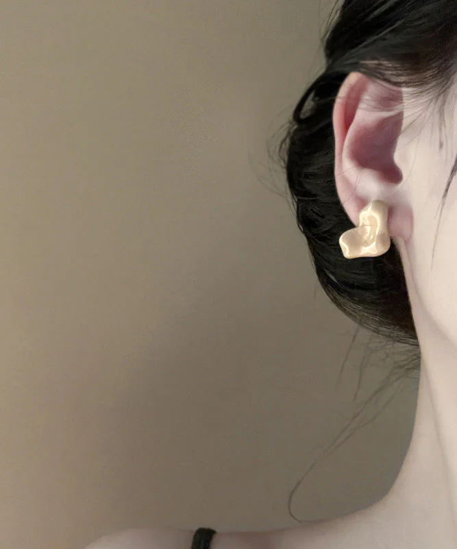 French Metal Heart-Shaped Stud Earrings - Image 2