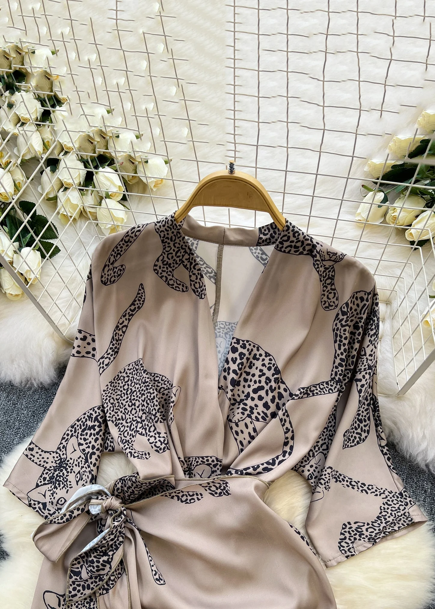 French Photo Color Print Lace Up Silk Dress Half Sleeve - Image 3