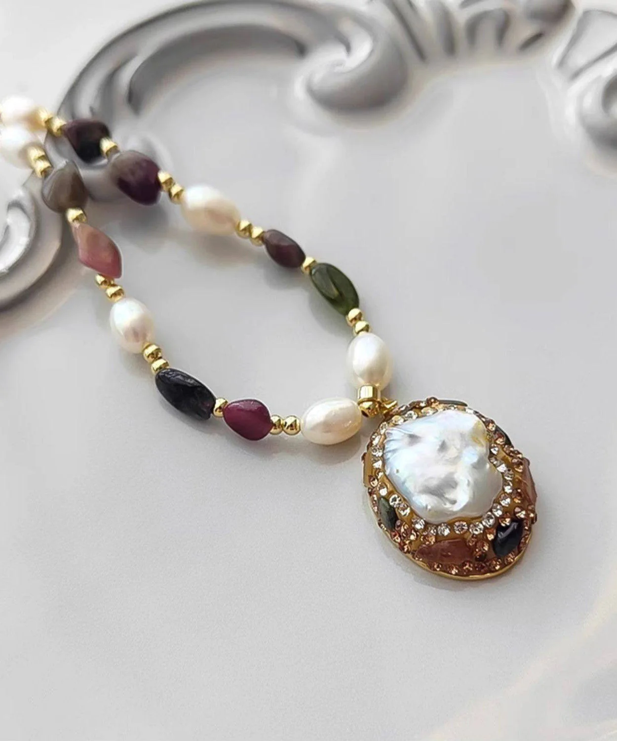 French Style Baroque Tourmaline Pearl Necklace - Image 4