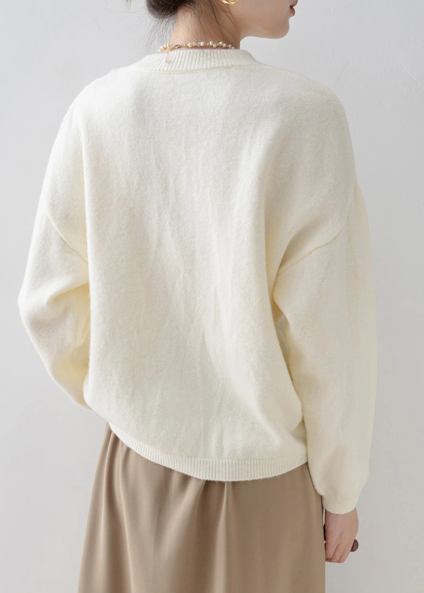 French White O Neck Floral Sequins Knit Sweater Tops Spring - Image 5