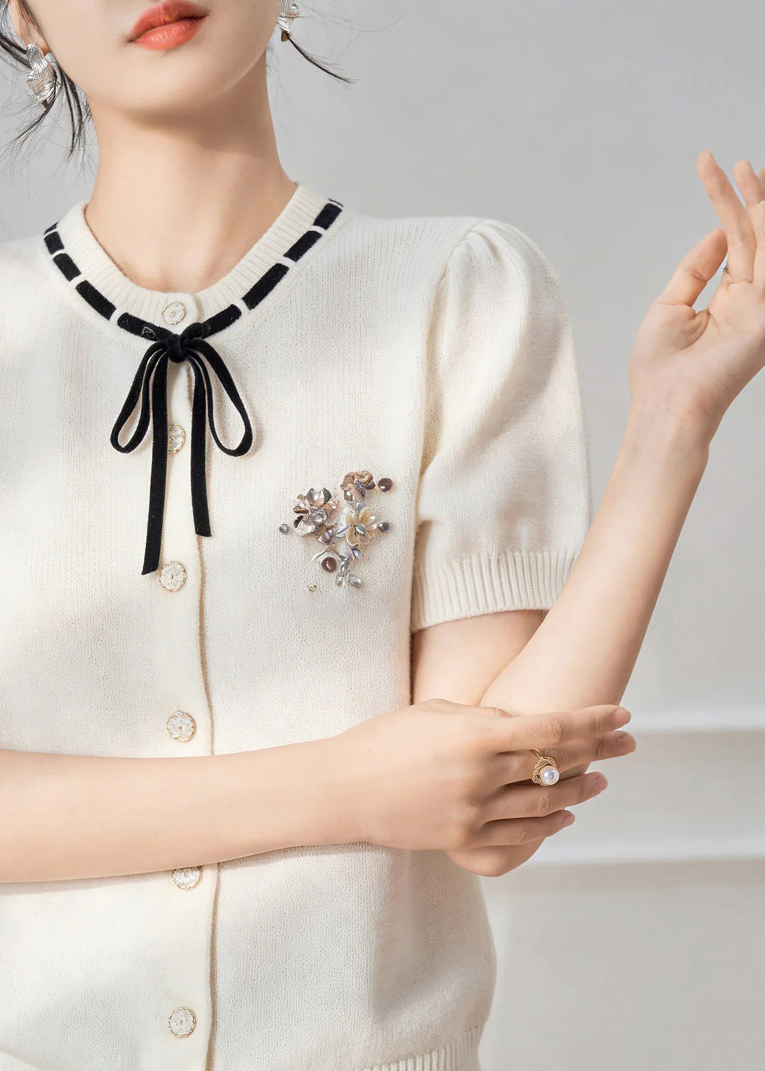 French White Peter Pan Collar Tie Lace Knit Top Short Sleeve - Image 5