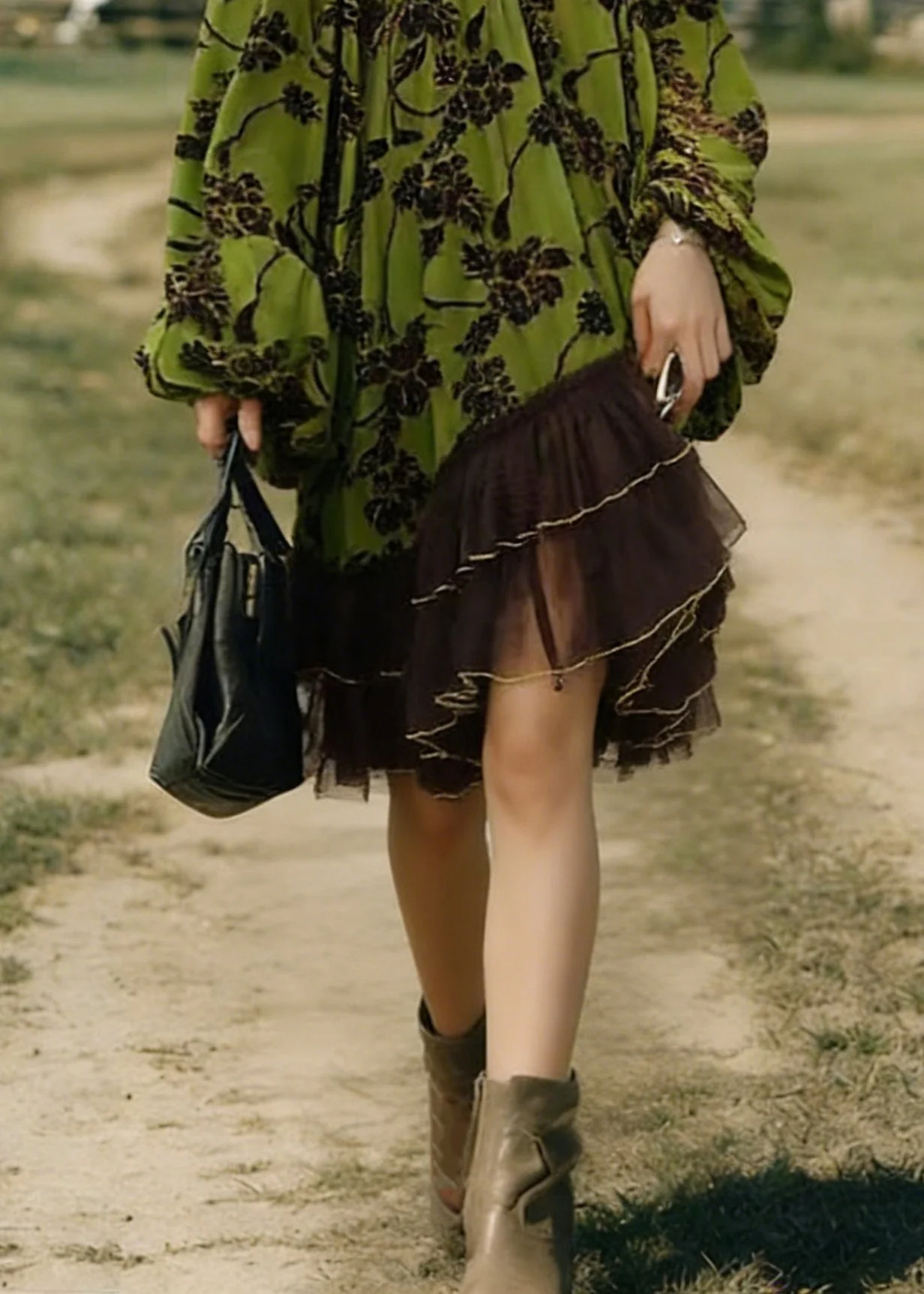 Green Flocking Print Tulle Patchwork Mid Dress Lantern Sleeve - Image 4