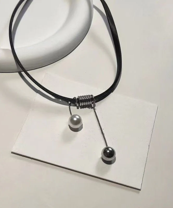 Handmade Black Leather Pearl Pendant Necklace - Image 4