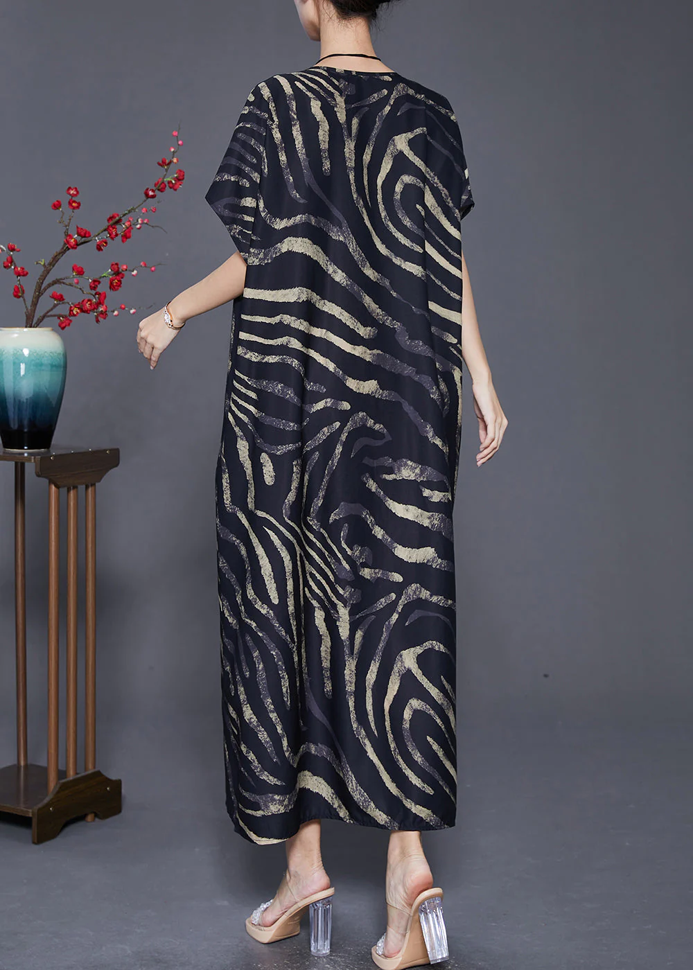 Handmade Black Oversized Striped Vacation Dresses Summer - Image 4