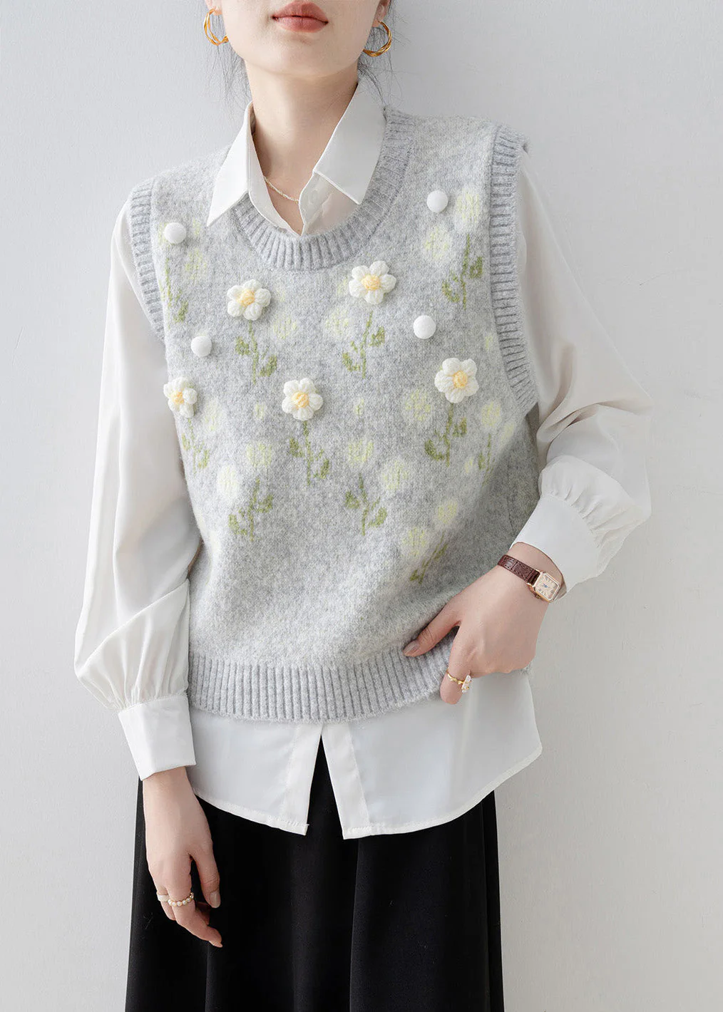 Handmade Light Grey O Neck Floral Knit Vest Sleeveless