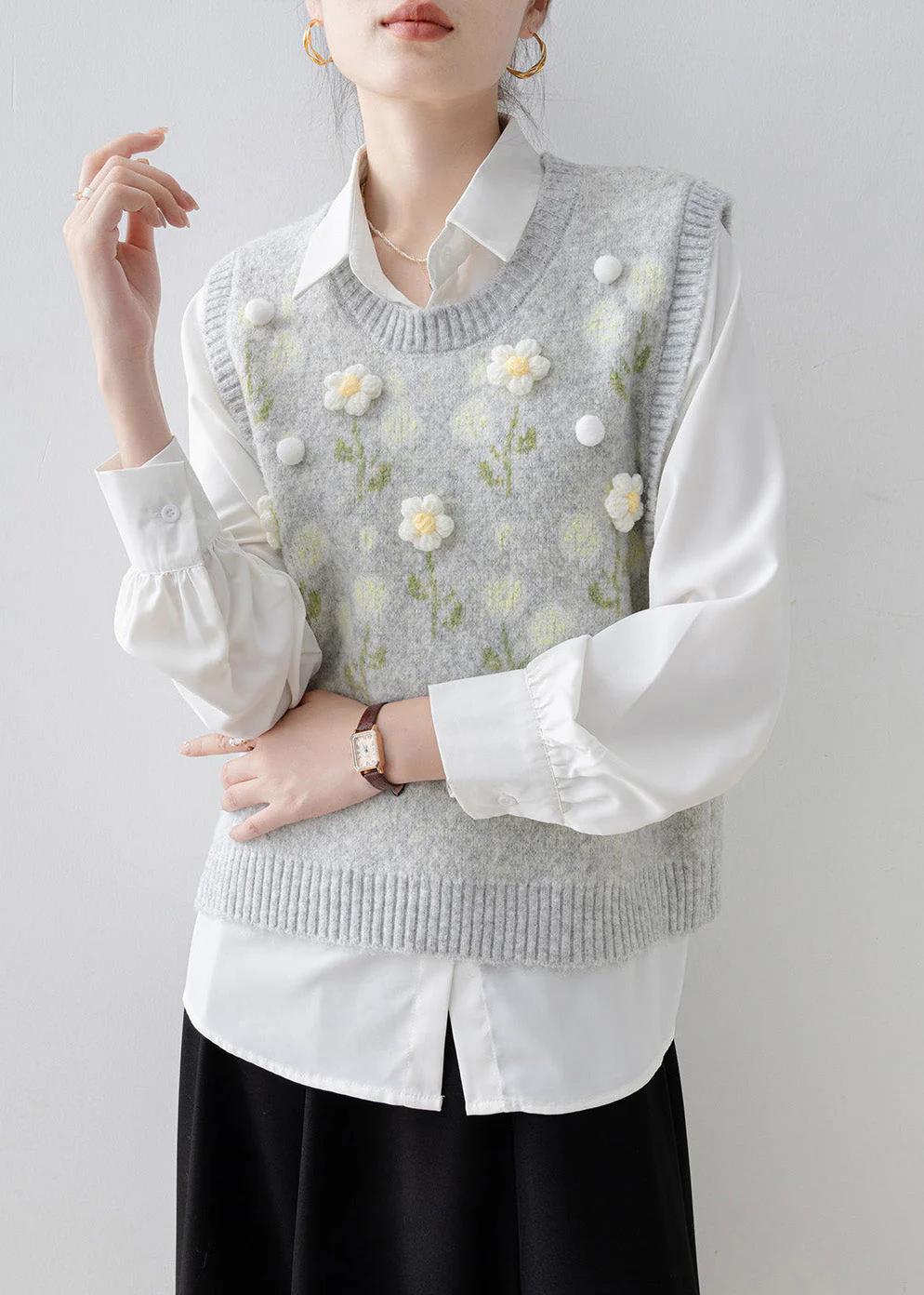 Handmade Light Grey O Neck Floral Knit Vest Sleeveless - Image 3