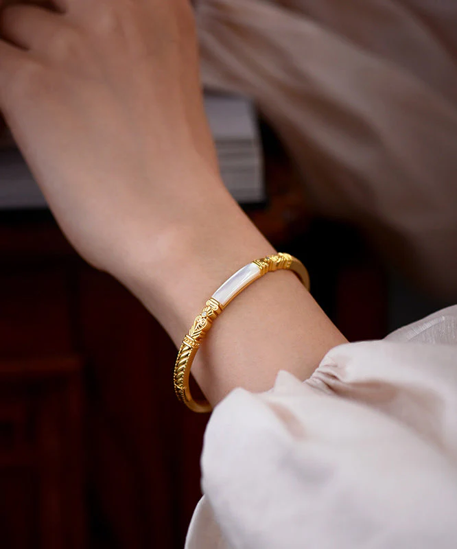 Handmade Natural Mother Of Pearl Snap Closure 14K Gold Bangle - Image 4