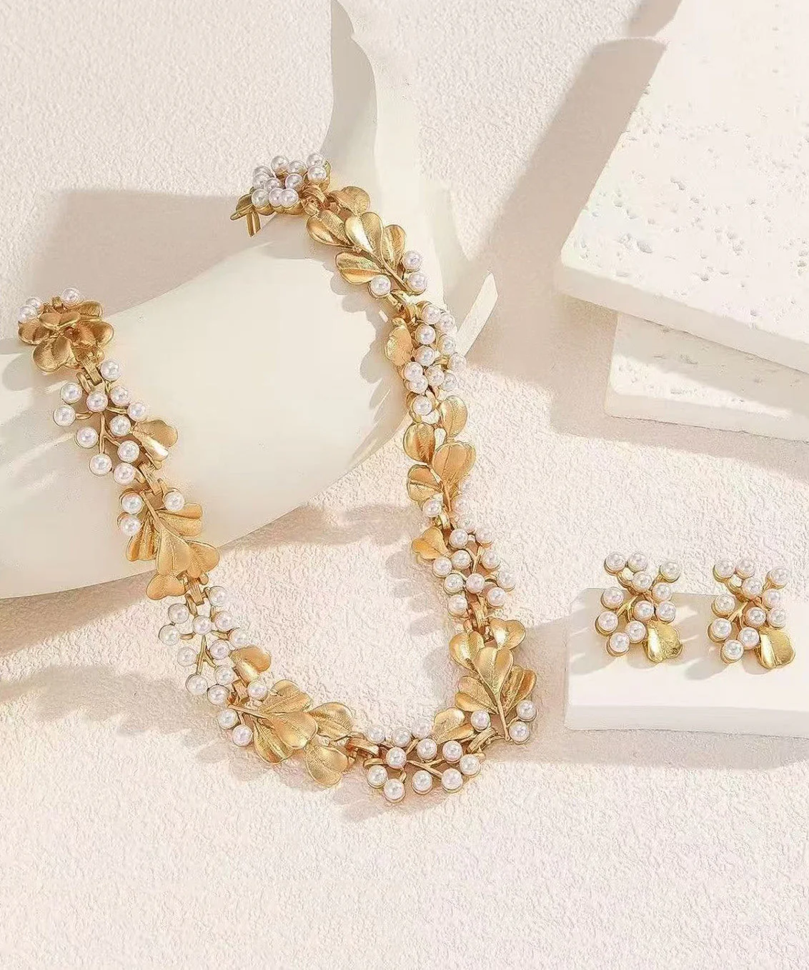 Handmade Pearl Metal Ginkgo Leaf Hollow Necklace Earring Set - Image 4