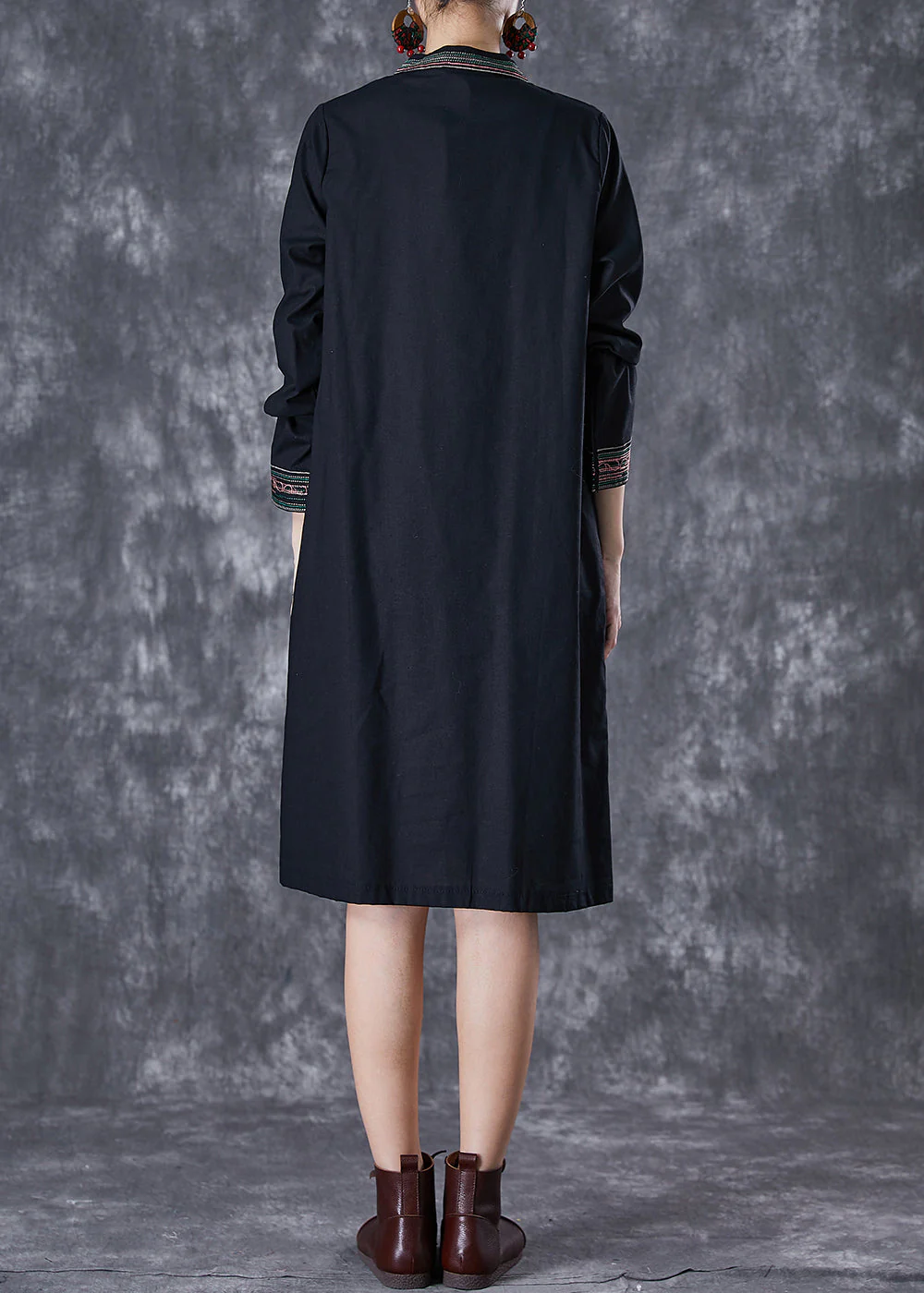 Italian Black Embroideried Chinese Button Linen Dress Fall - Image 4