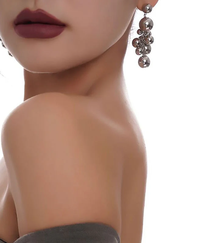 Japanese And Korean Fashion Bead Tassel Stud Earrings - Image 2
