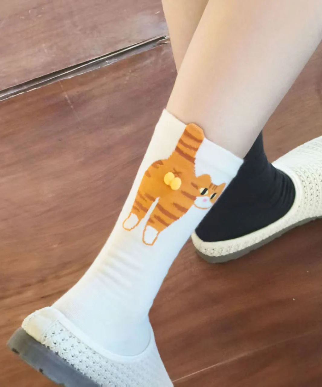 Japanese Style Cartoon Cute Cat Combed Cotton Mid Calf Socks - Image 3