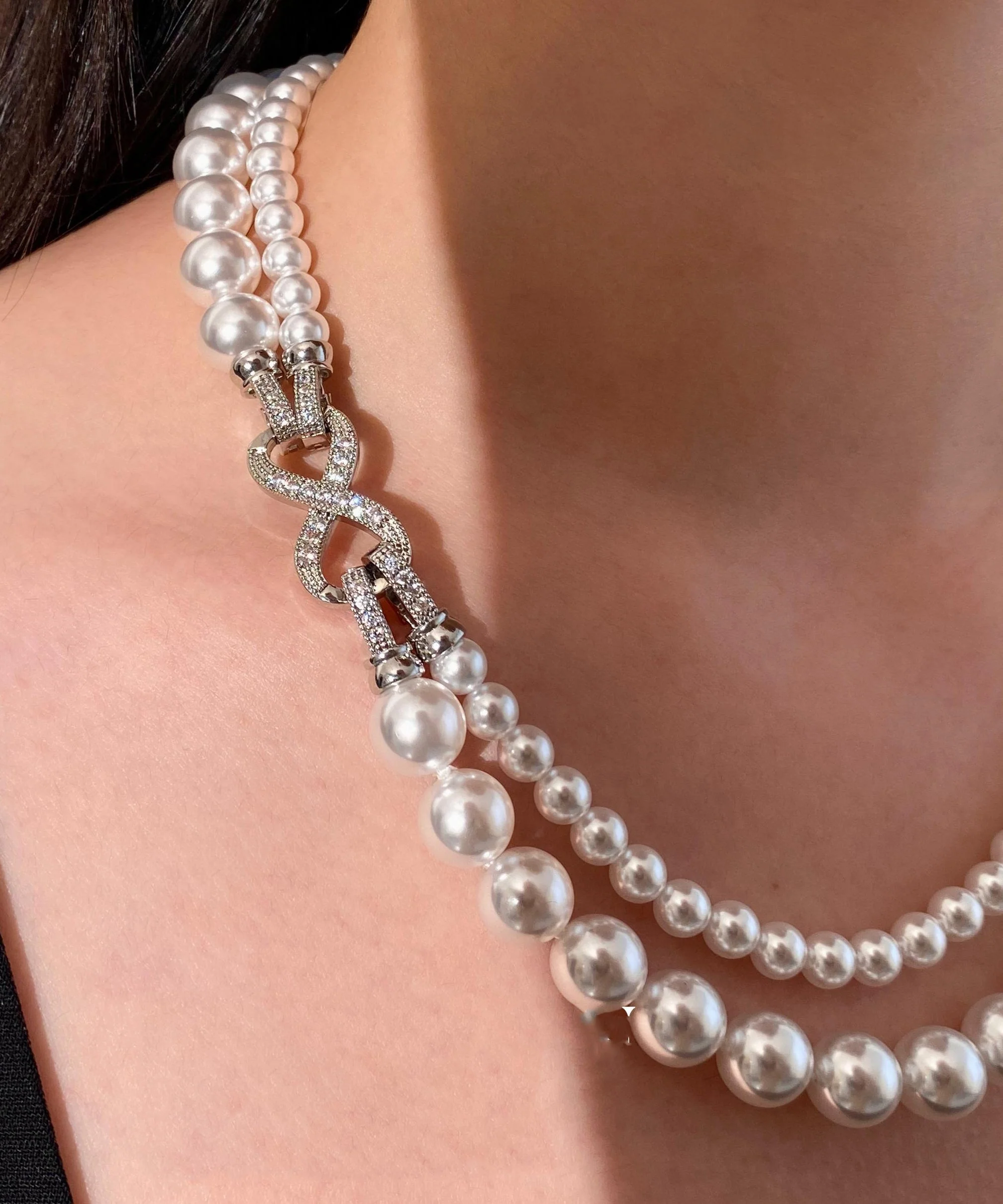 Light Luxury White Pearl Zircon Multi-Layered Necklace - Image 3