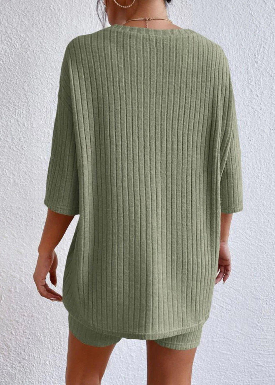 Loose Green O-Neck T Shirts And Shorts Two Piece Set Summer - Image 4