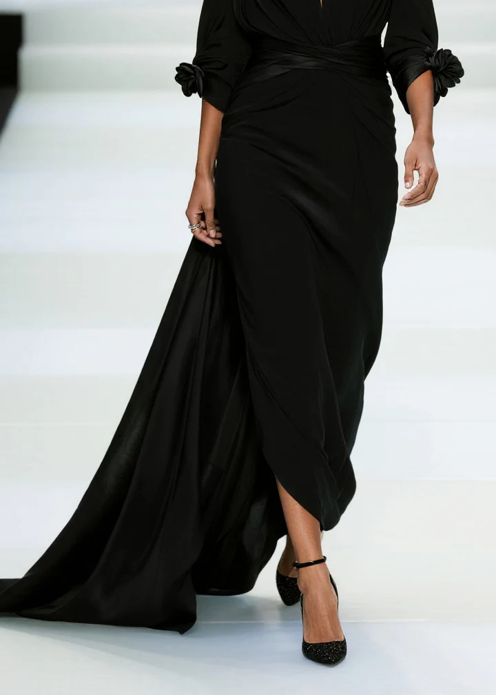 Modern Black Cold Shoulder Floral Decorated Chiffon Vestidos Dress Summer - Image 4