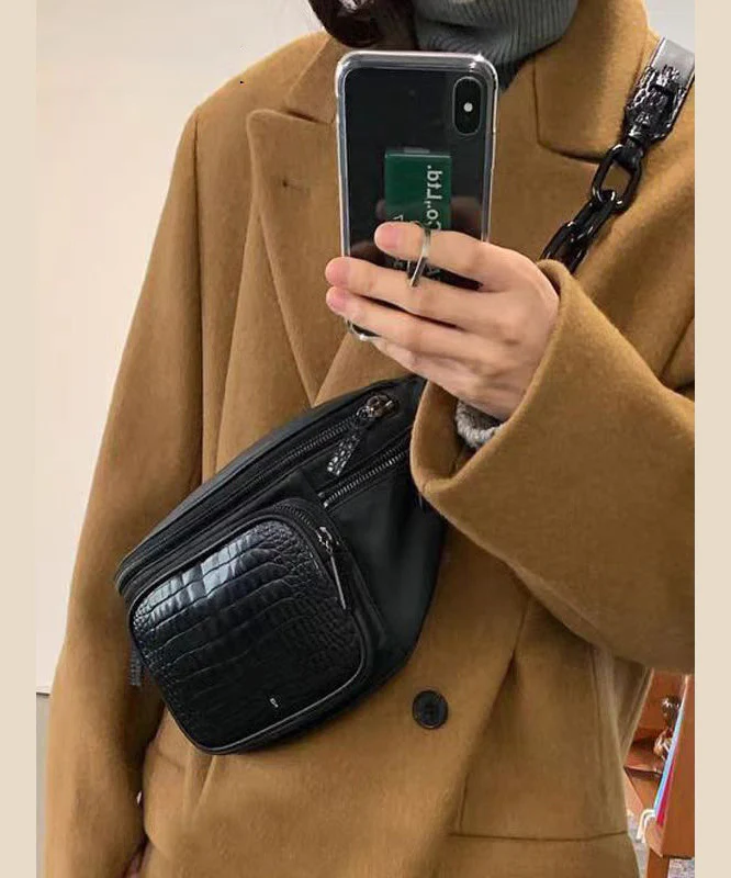 Modern Black Faux Leather Solid Durable CrossBody Bag - Image 5