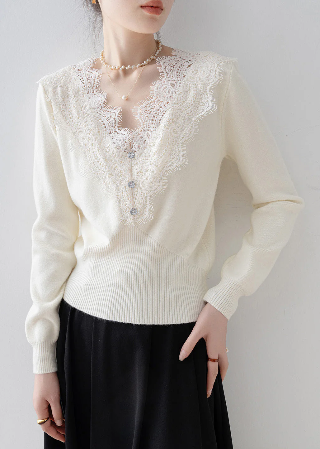 Modern Black V Neck Lace Patchwork Knit Sweaters Spring - Image 2