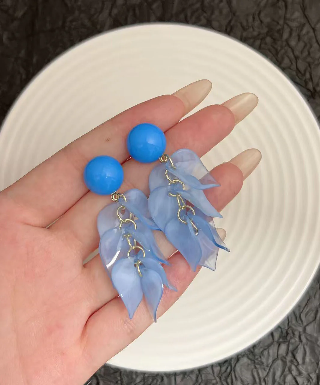 Modern Blue Alloy plastic Petal Tassel Drop Earrings - Image 3