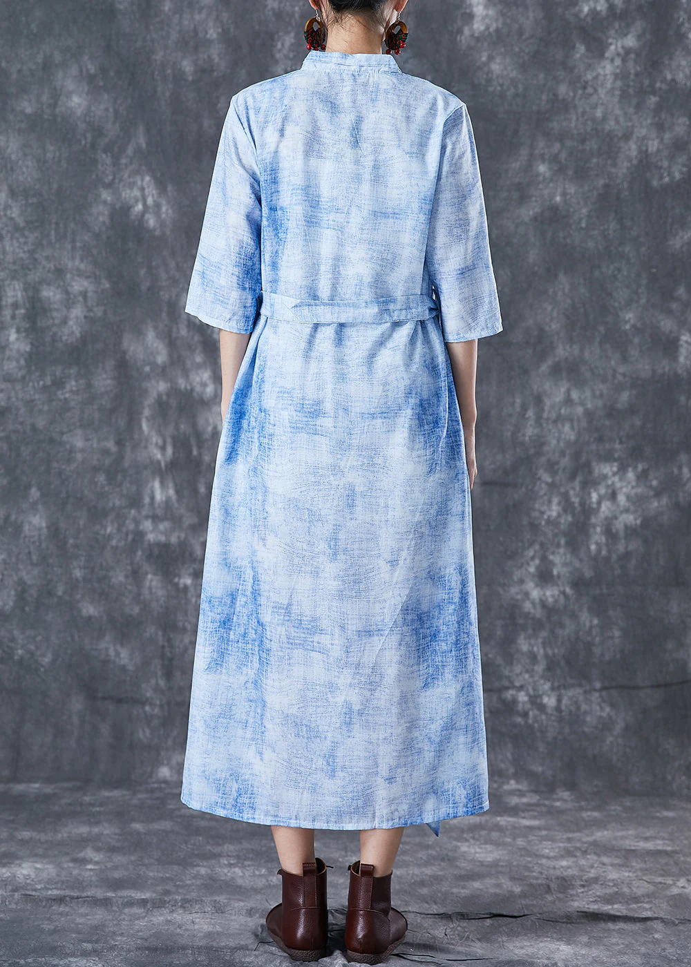 Modern Blue V Neck Tie Dye Linen Cinched Dress Half Sleeve - Image 4