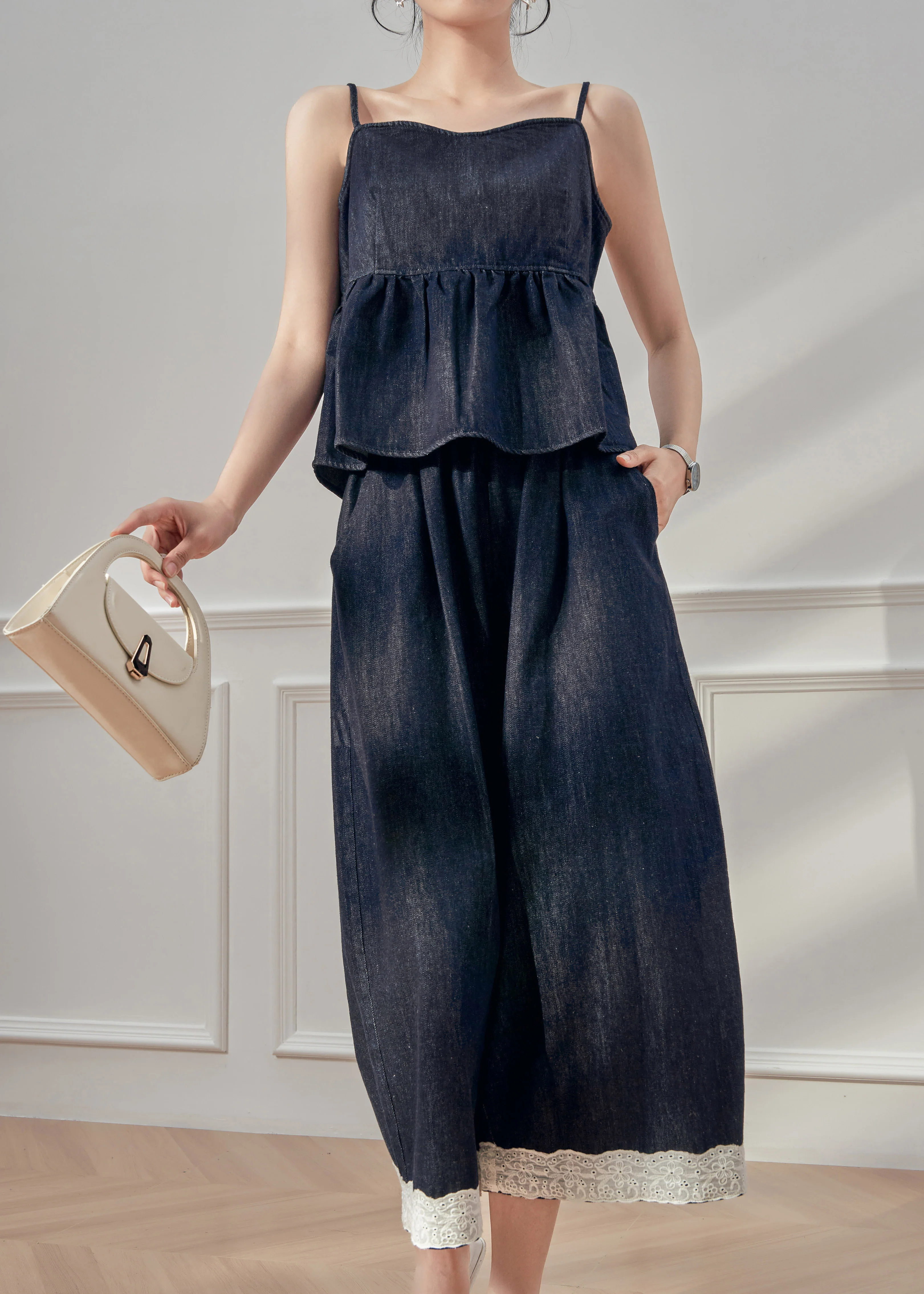 Modern Dark Blue Lace Patchwork Denim Vest And Crop Pants Two Pieces Set Sleeveless - Image 2