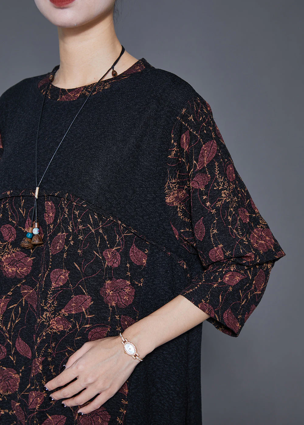 Modern Dull Red Print Patchwork Spandex Dress Bracelet Sleeve - Image 4