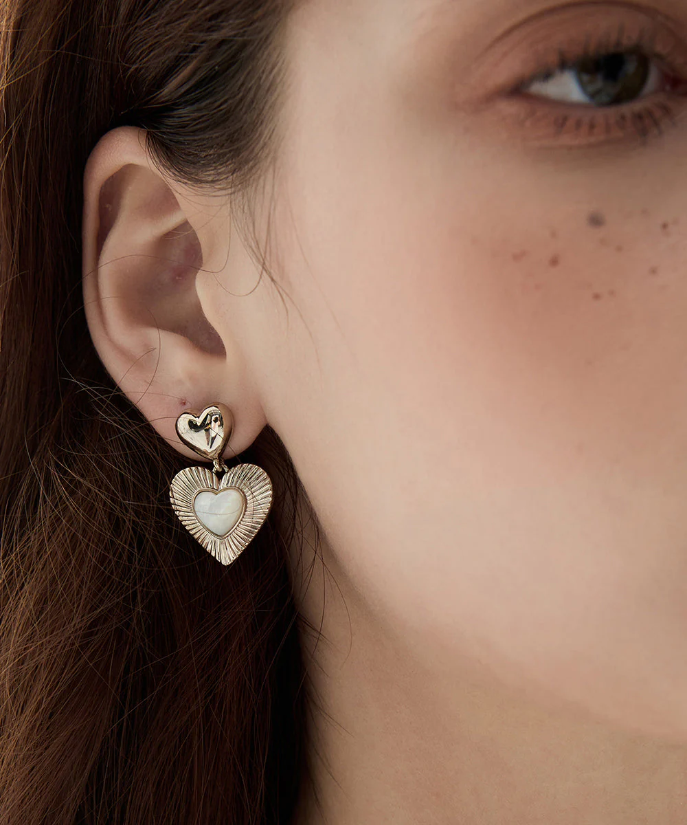 Modern Gold Copper Overgild Shell Love Drop Earrings - Image 2