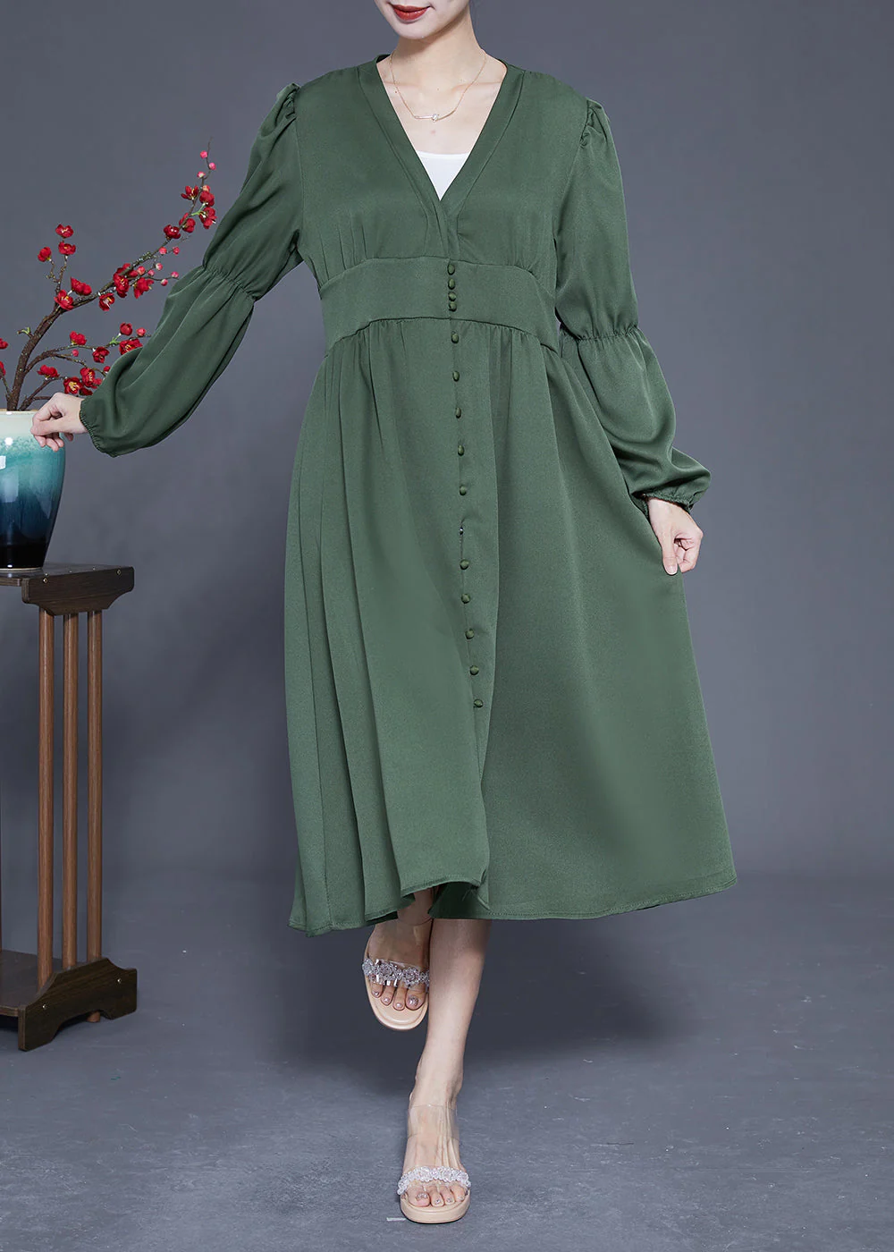 Modern Green V Neck Cinched Patchwork Button Silk Dress Spring - Image 2
