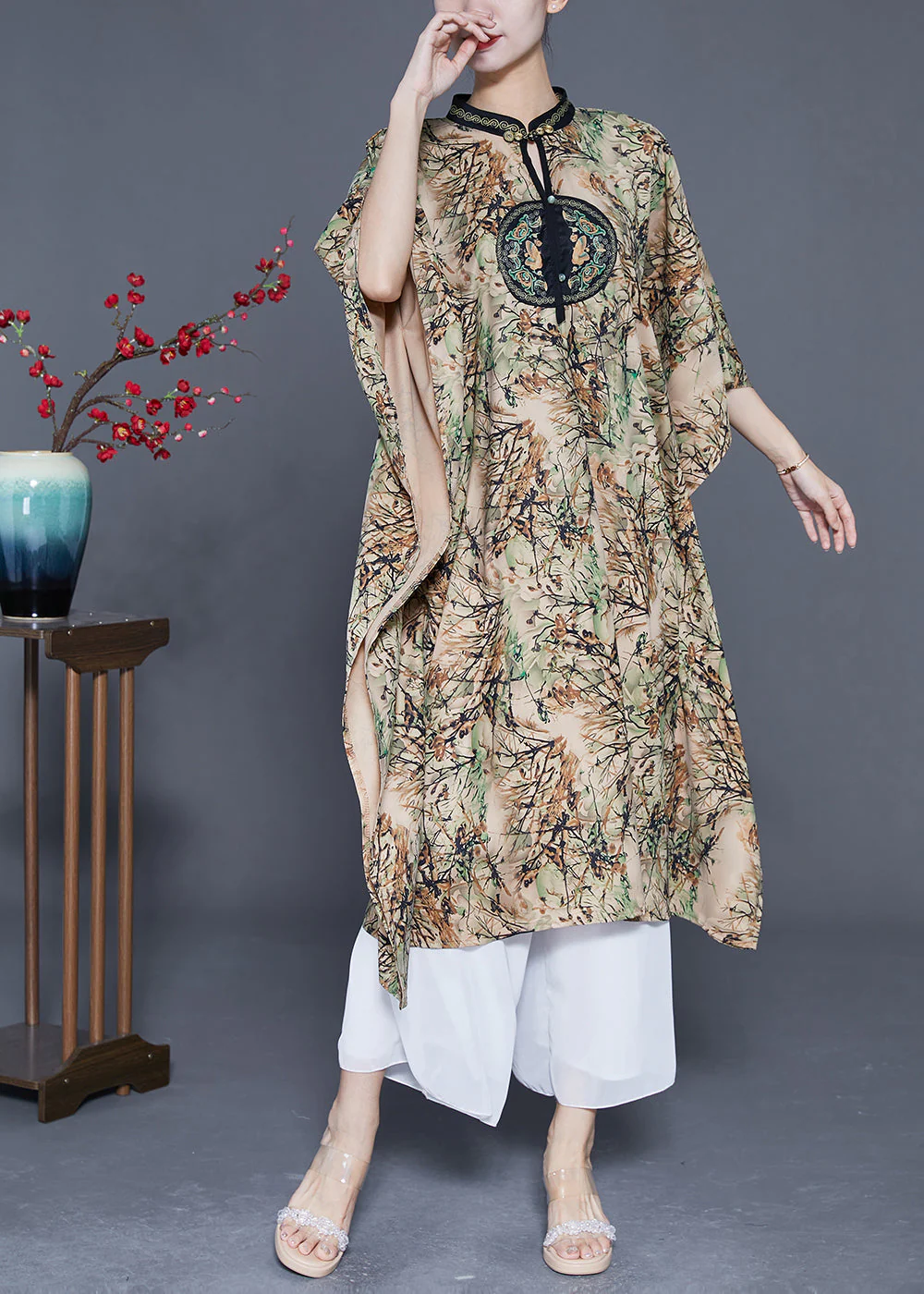 Modern Khaki Stand Collar Print Silk Dresses Batwing Sleeve - Image 2