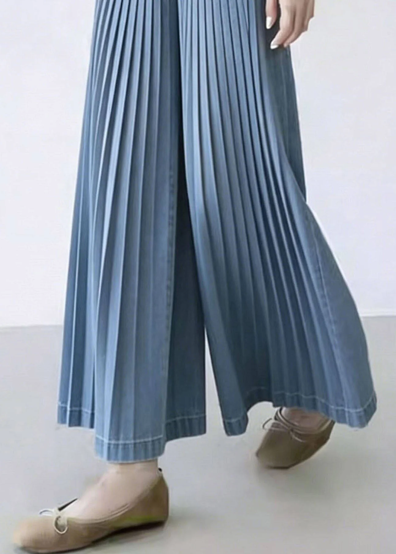 Natural Denim Blue Patchwork Wrinkled Crop Wide Leg Pants - Image 4
