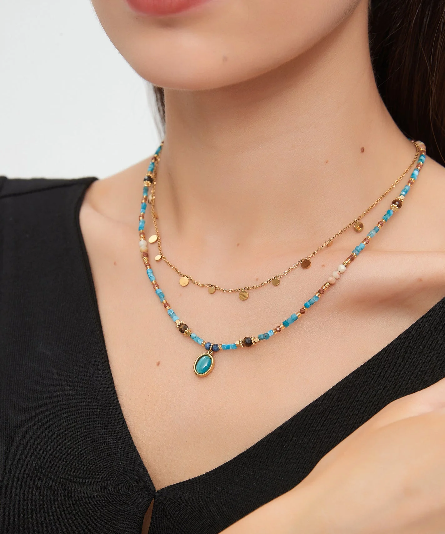 Natural Double Layered Stacking Gratuated Bead Necklace - Image 2
