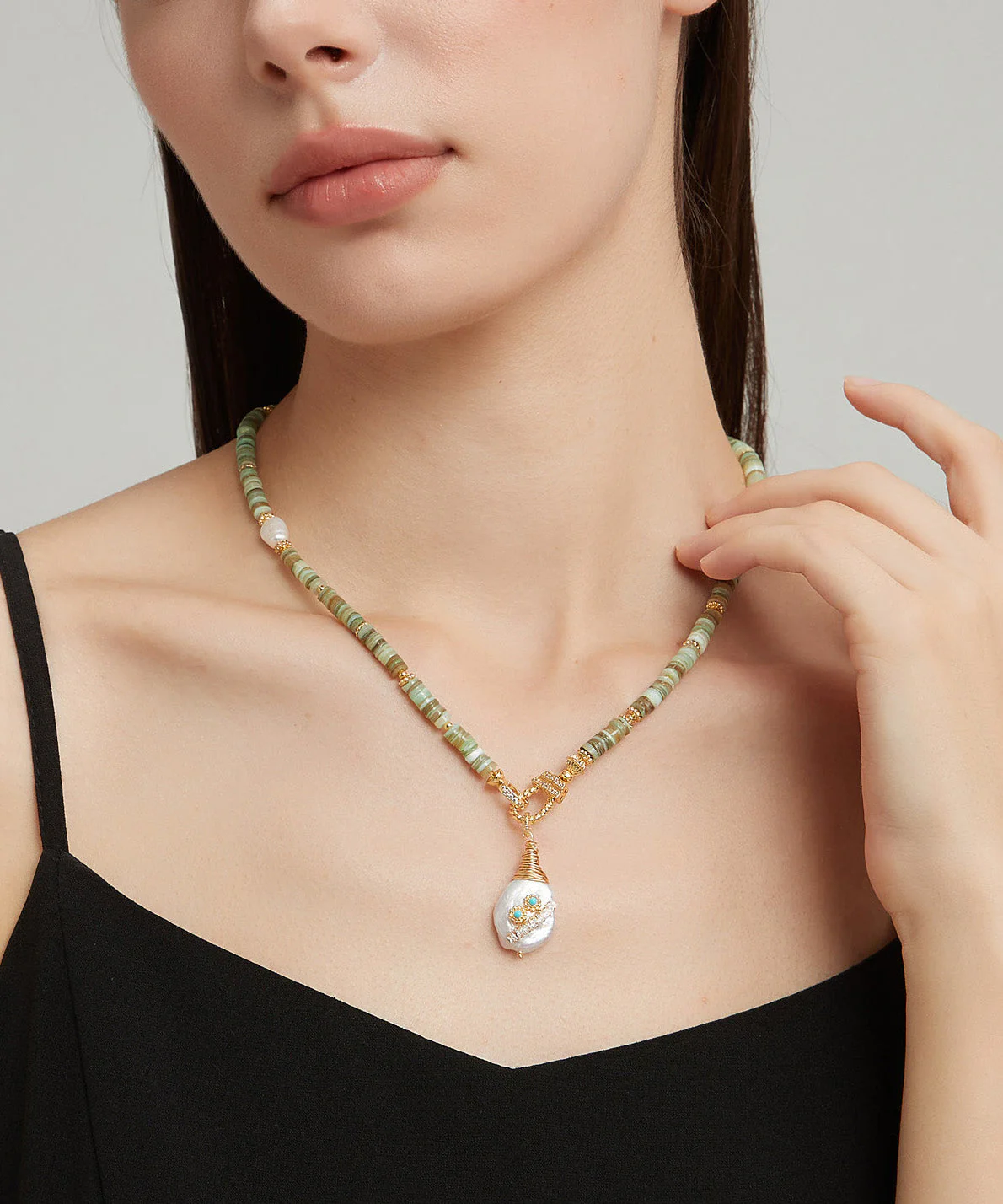 New Baroque Pearl Shell Pendant Necklace - Image 4