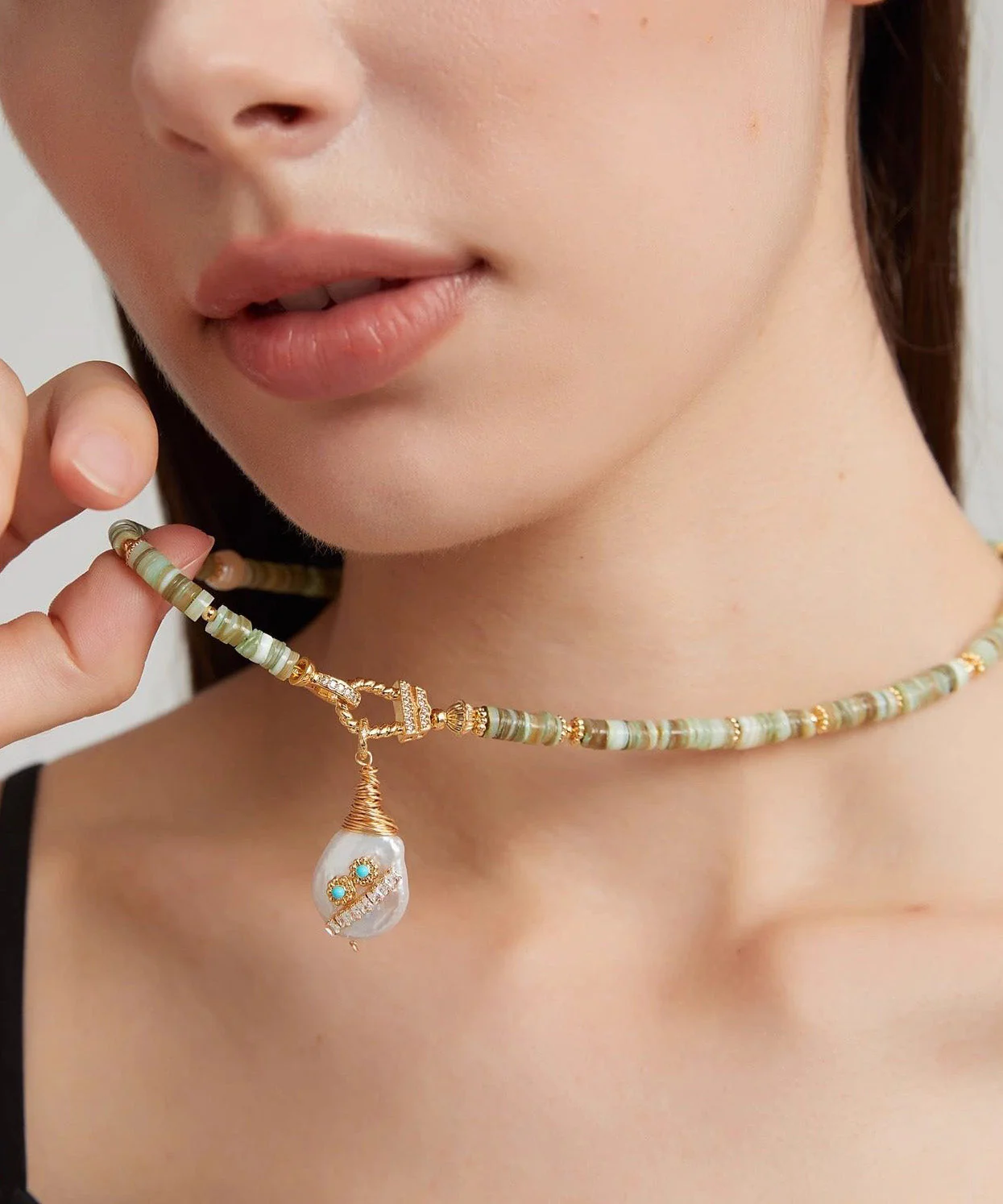 New Baroque Pearl Shell Pendant Necklace - Image 5