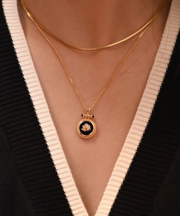 New Black Onyx Roses Adjustable14K Gold Pendant Necklace - Image 2