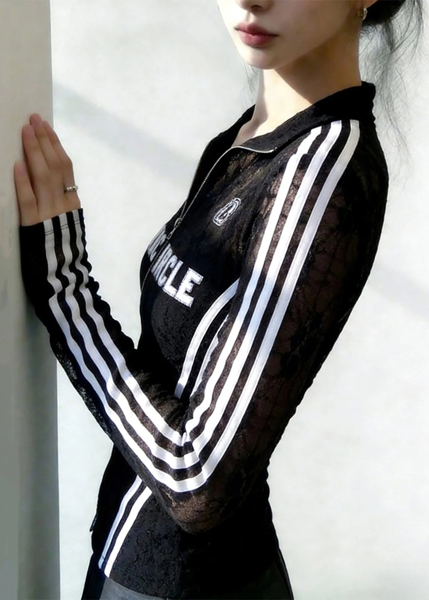 New Black Zip Up Striped Patchwork Lace Top Spring - Image 5