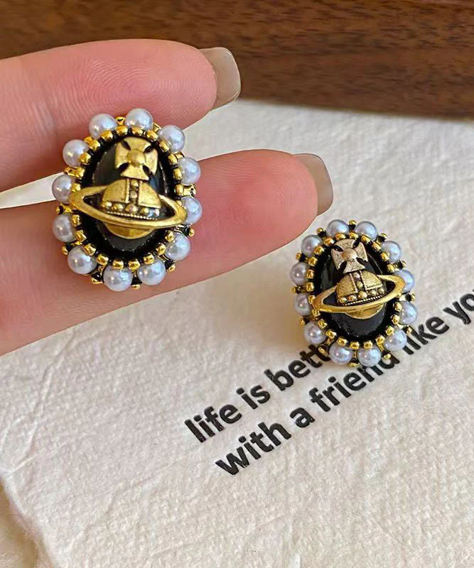 New Luxury Black Metal Pearl Stud Earrings - Image 2