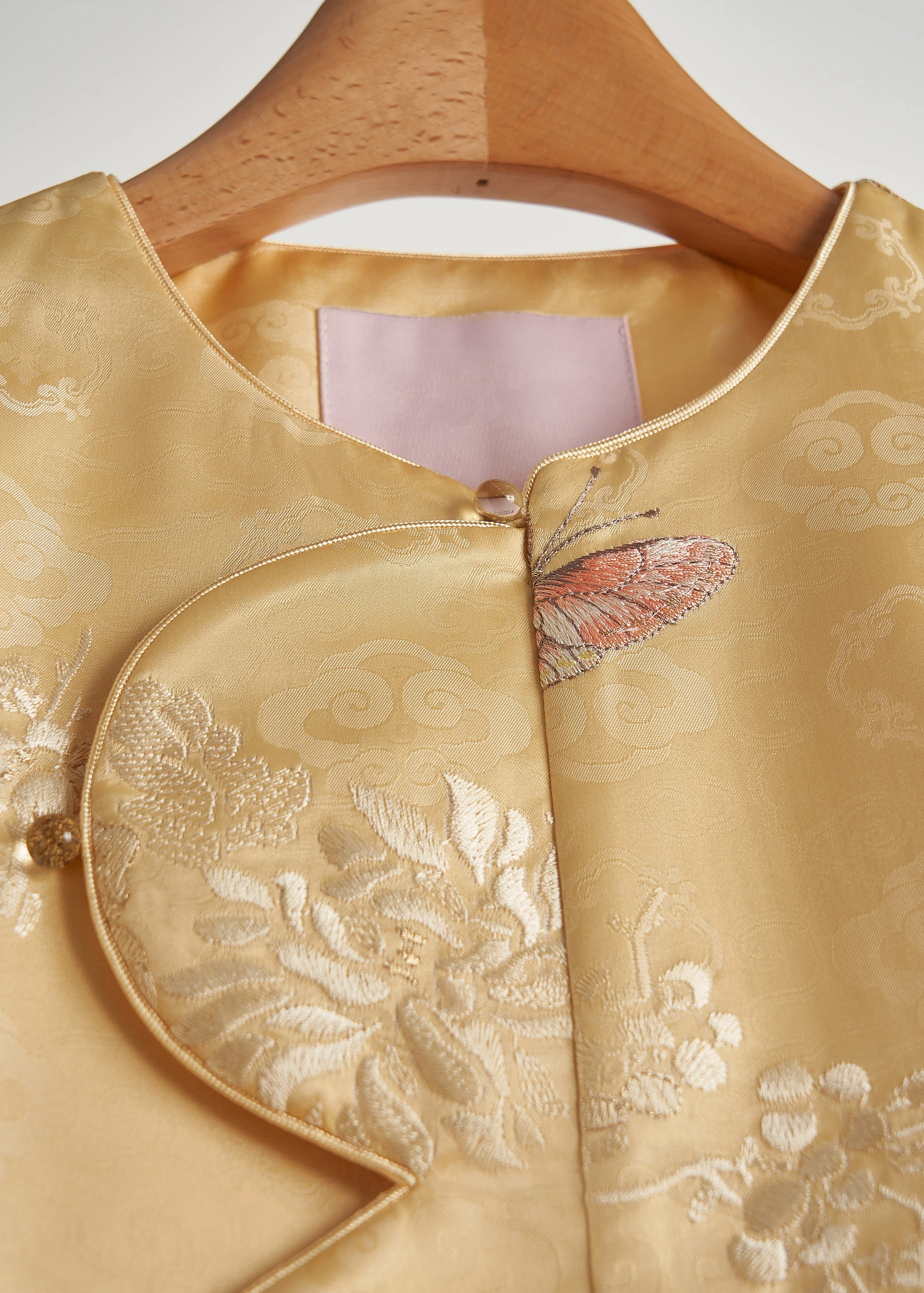 New Retro Yellow Embroidered Butterfly Silk Coats Fall - Image 3