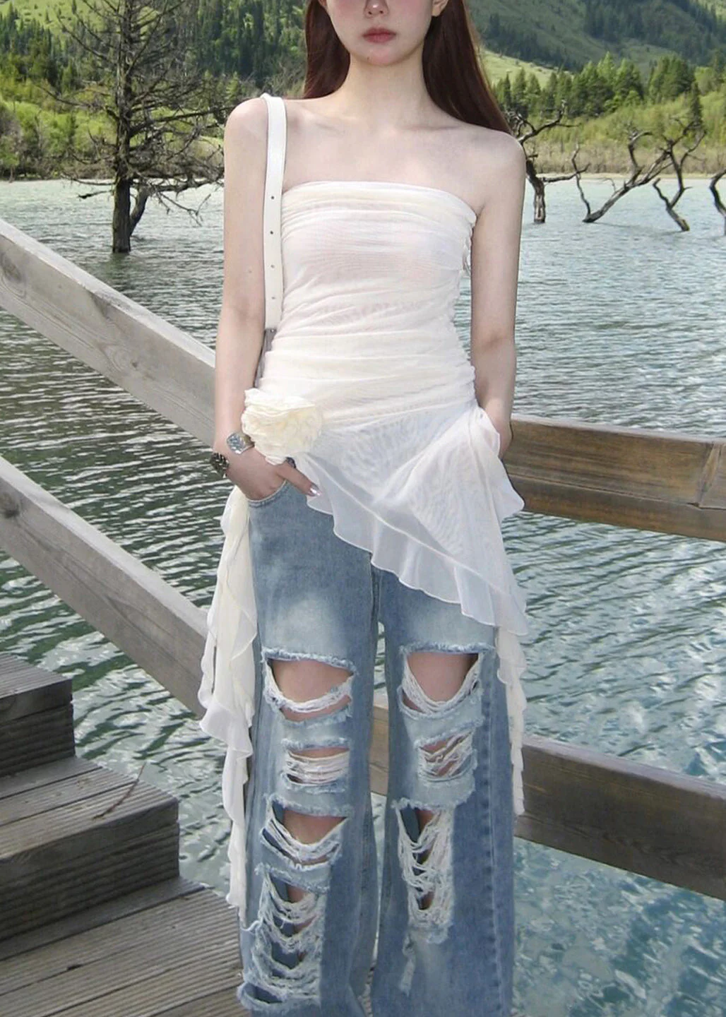 New White Asymmetrical Strapless Tulle Mid Dress Sleeveless