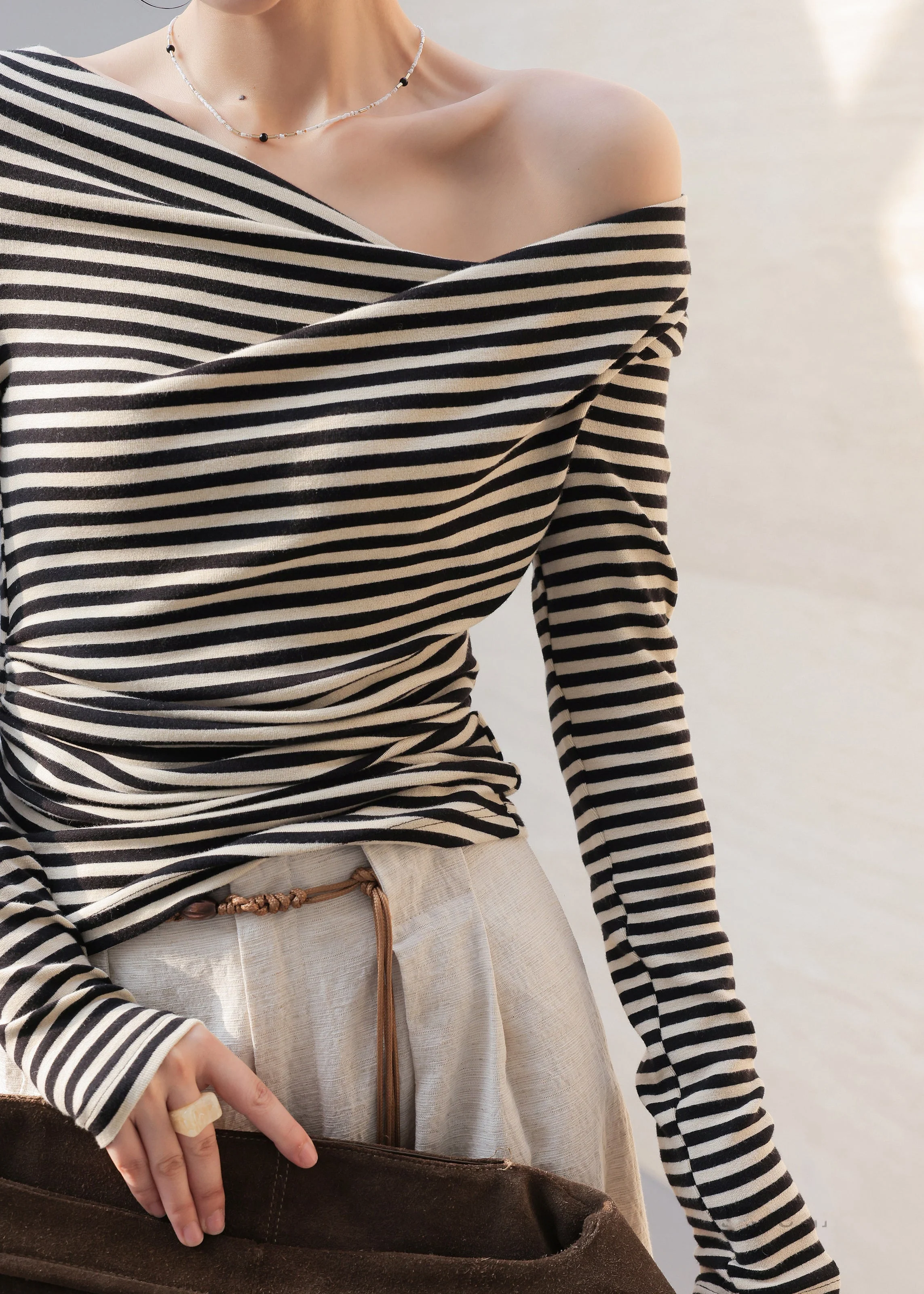 Organic Black White Striped One Shoulder Asymmetrical Tops Spring - Image 5