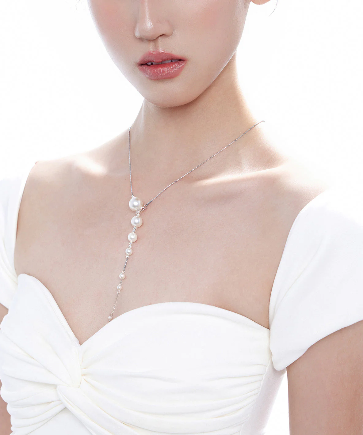 Original Design Adjustable Pearl Clasp Alloy Necklace - Image 5