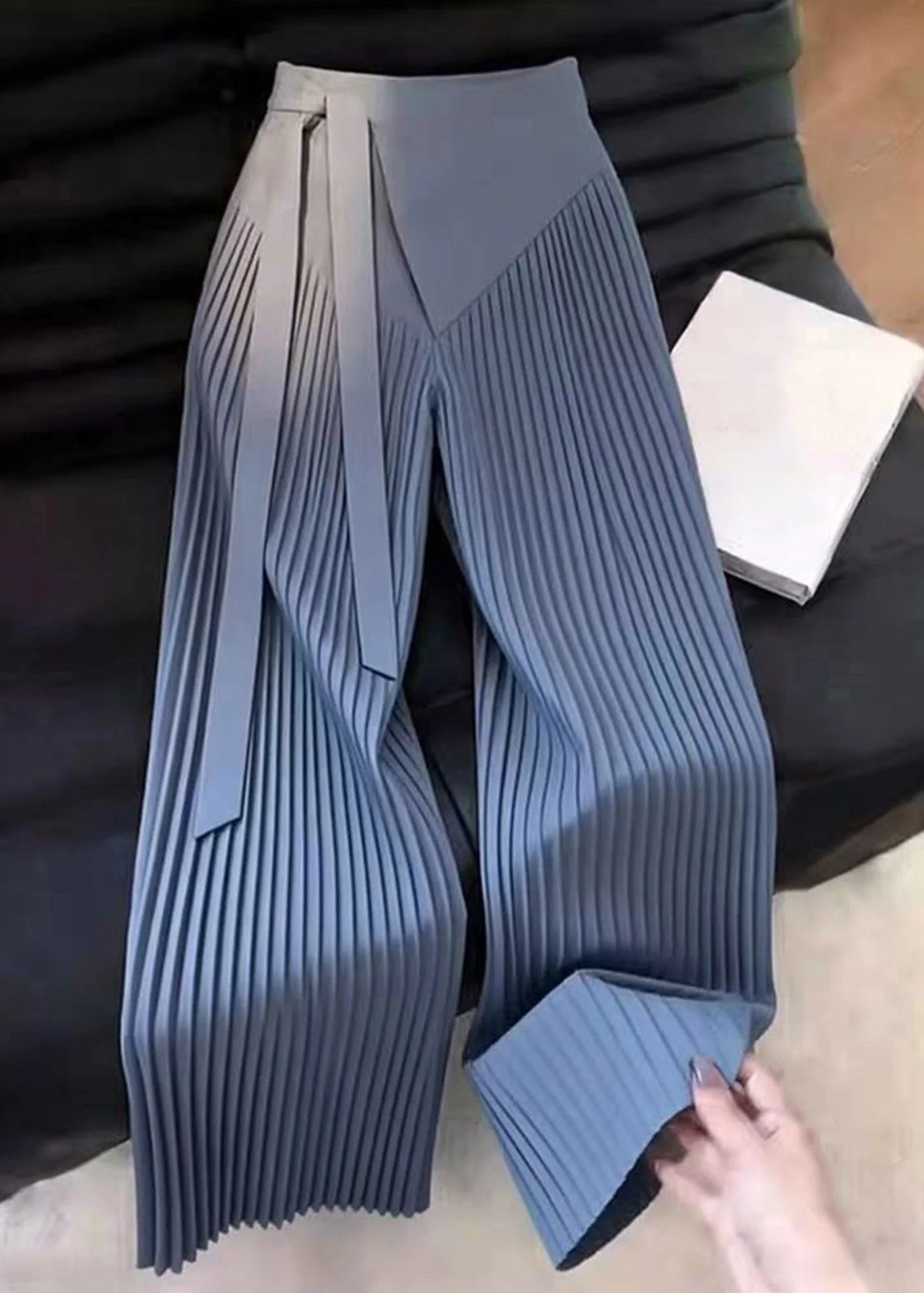 Original Design Asymmetrical Wrinkled Patchwork Tie Waist Wide Leg Pants - Image 3