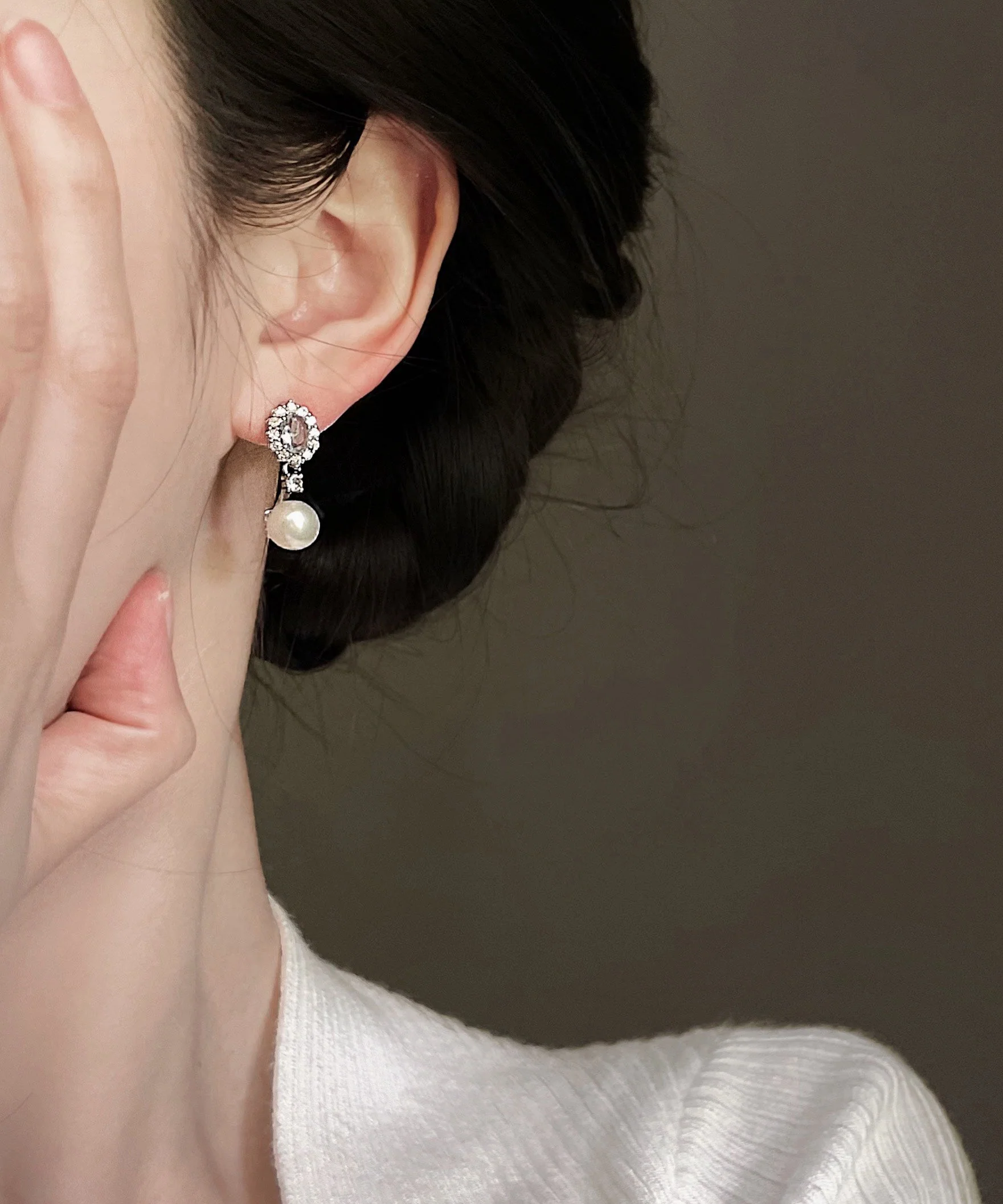 Original Design Baby Blue Copper Overgild Zircon Pearl Drop Earrings - Image 2