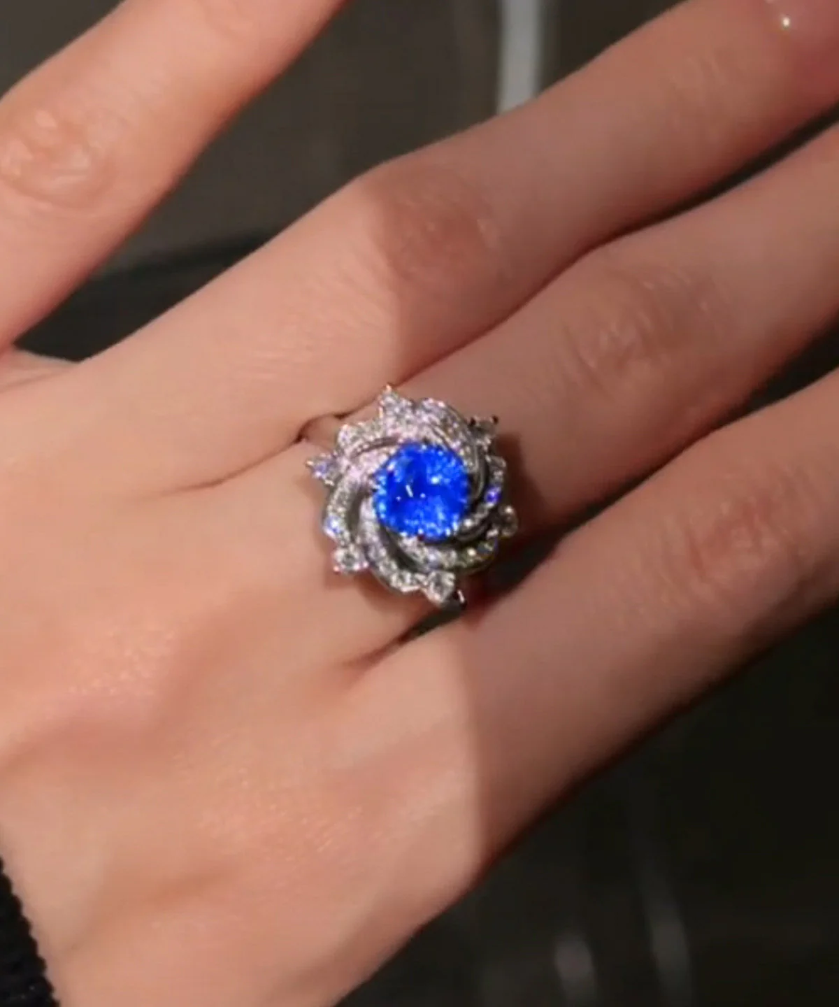 Original Design Blue Alloy Zircon Camell Rings - Image 3