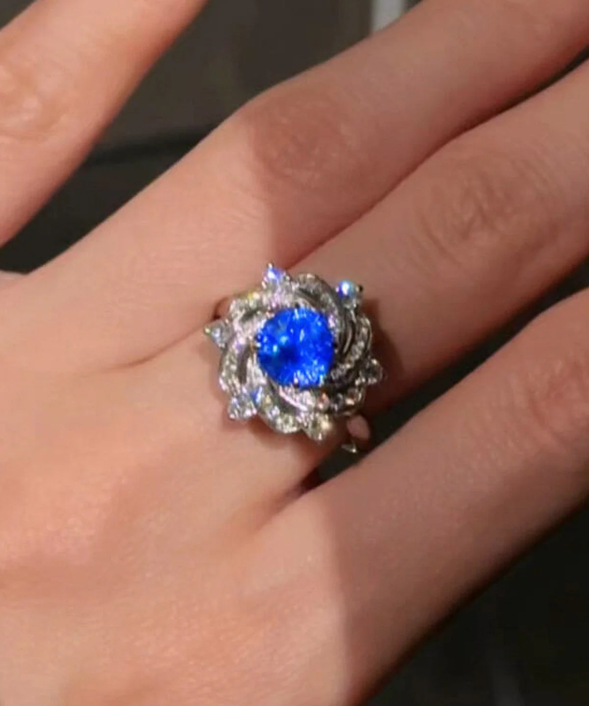 Original Design Blue Alloy Zircon Camell Rings - Image 4