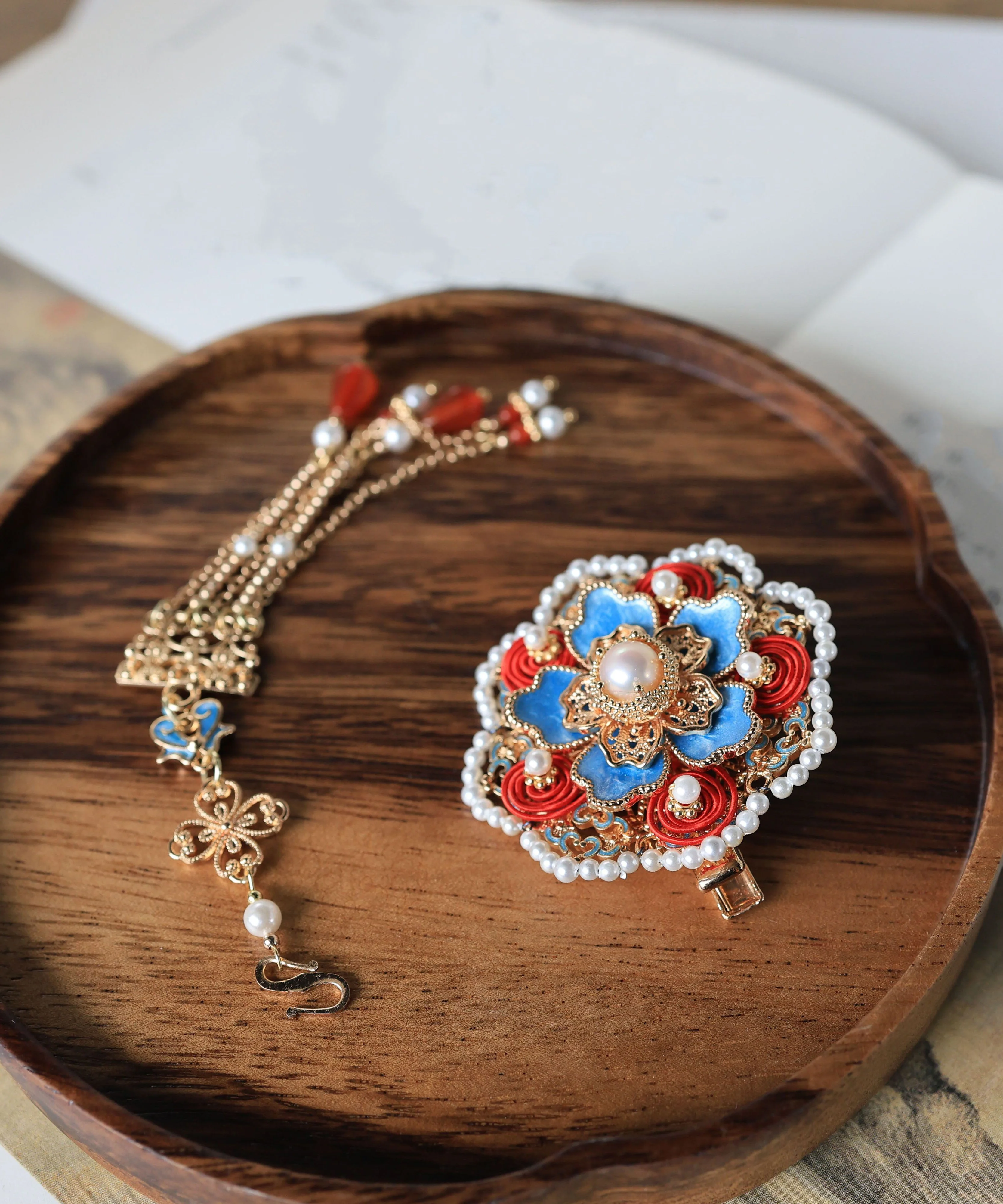Original Design Blue Copper Overgild Shell Pearl Tassel Hairpin - Image 2