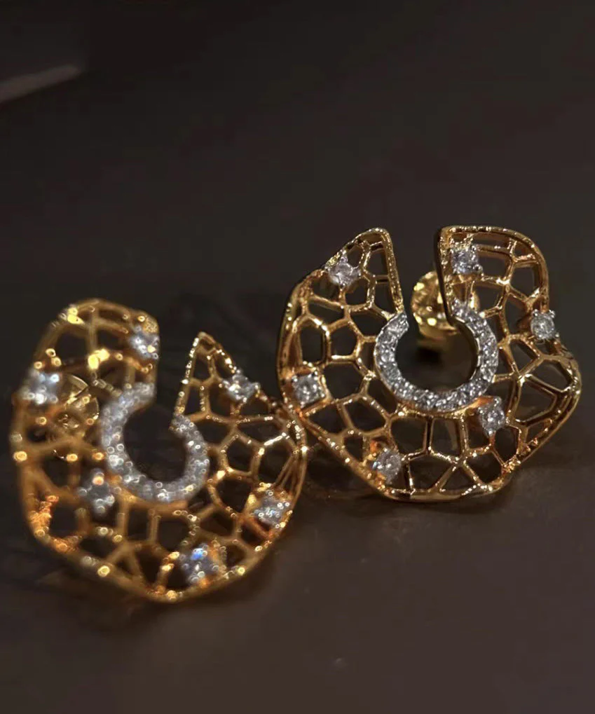 Original Design Gold Copper Alloy Zircon Hollow Out Hoop Earrings - Image 5